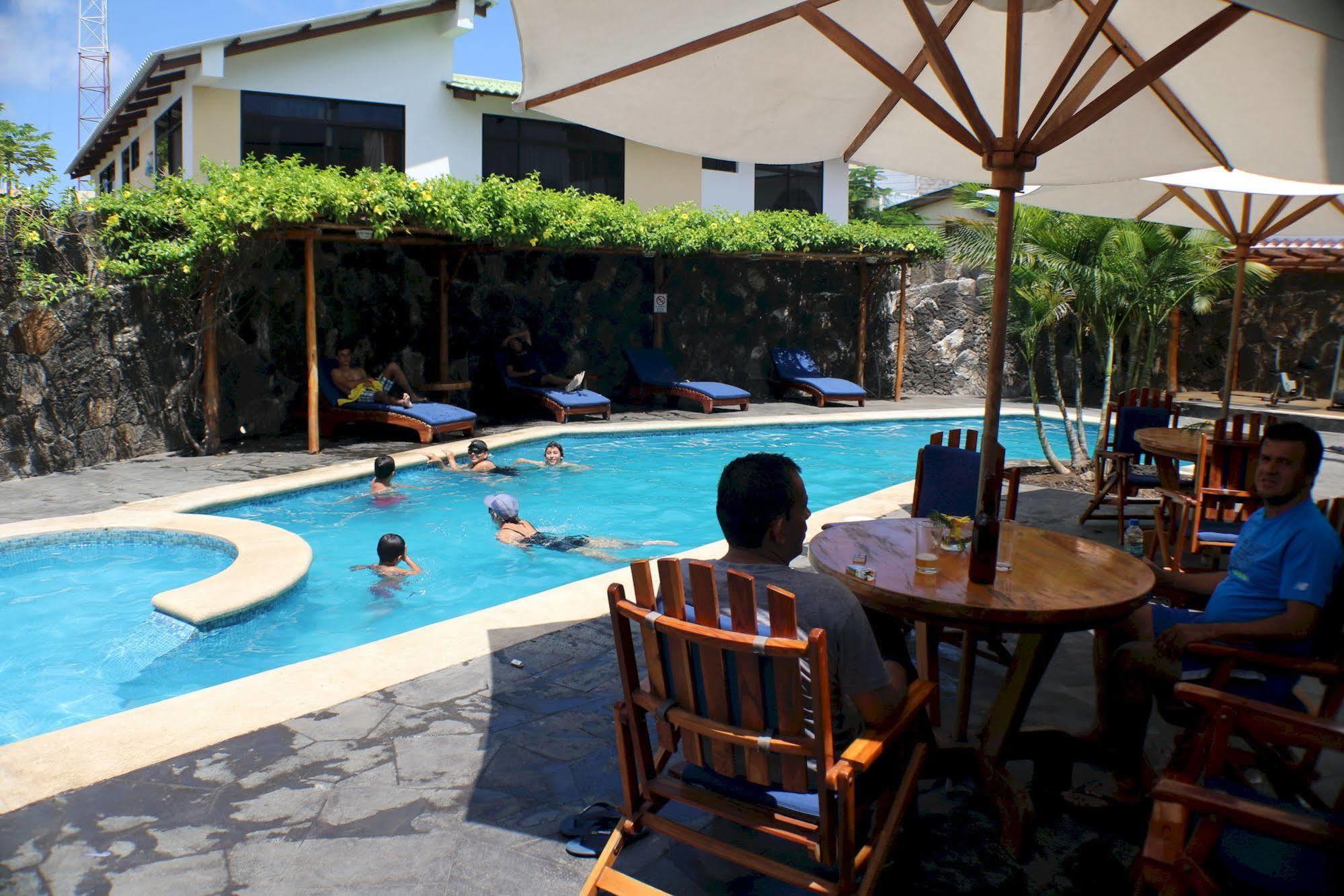 Hotel Ninfa Puerto Ayora  Luaran gambar